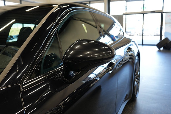 Porsche Panamera 4 22 of 30