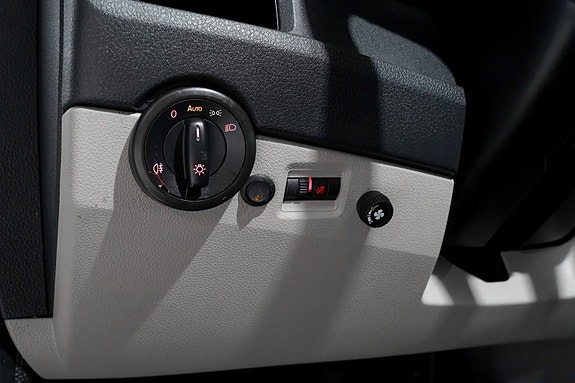 Volkswagen Transporter 24 of 30