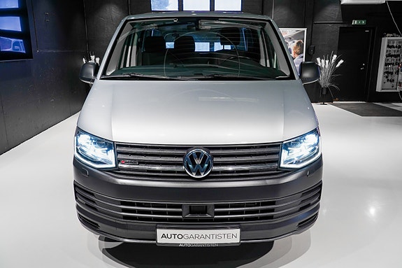 Volkswagen Transporter 14 of 30