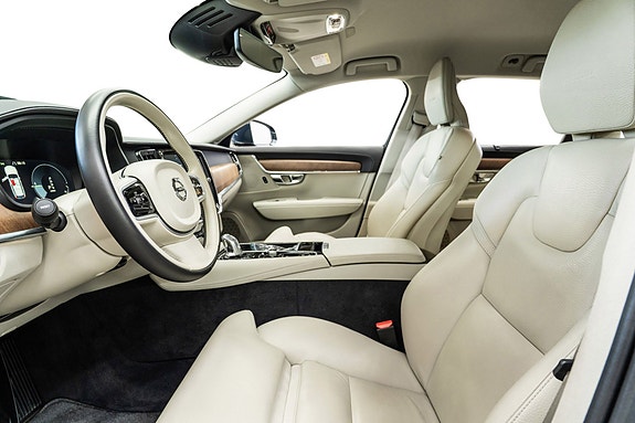 Volvo V90 10 of 27