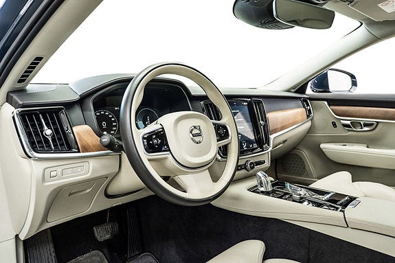 Volvo V90 11 of 27