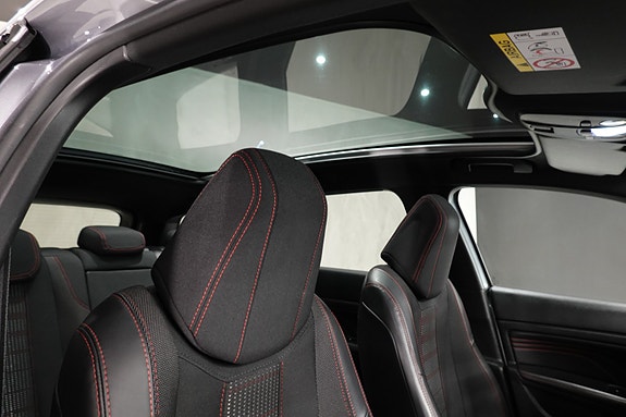 Peugeot 308 SW 26 of 30