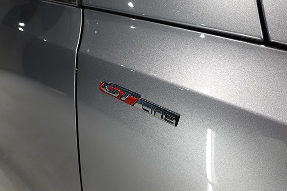 Peugeot 308 SW 11 of 30