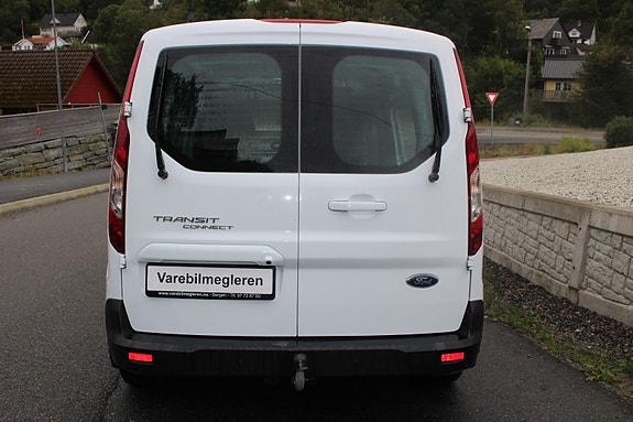Ford Transit Connect 5 of 20