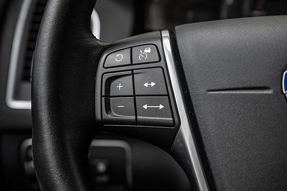 Volvo XC60 26 of 30