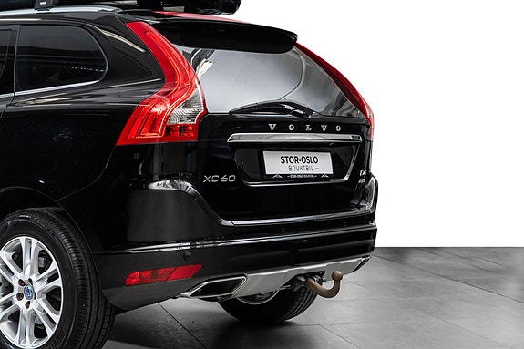 Volvo XC60 8 of 30