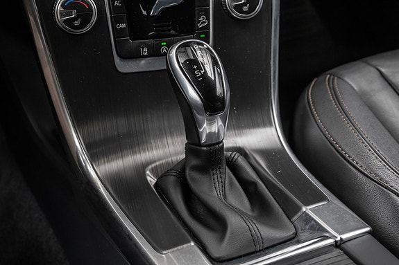 Volvo XC60 19 of 30