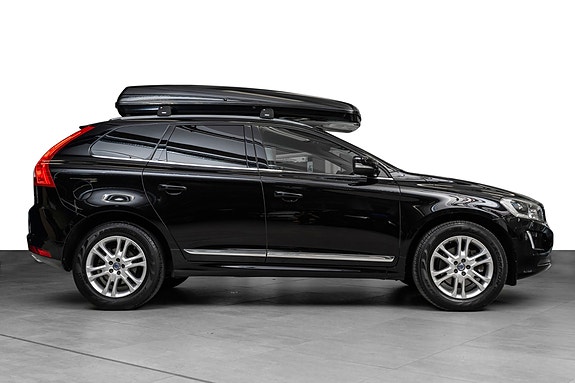 Volvo XC60 6 of 30