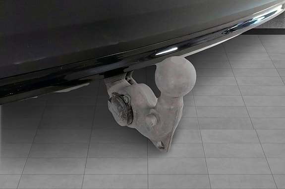 Volvo EX40 16 of 27
