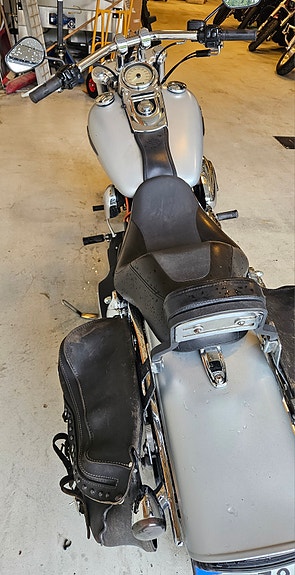 Harley-Davidson FXDF Dyna Fat Bob 6 of 7