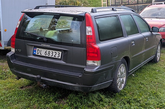 Volvo V70 5 of 10