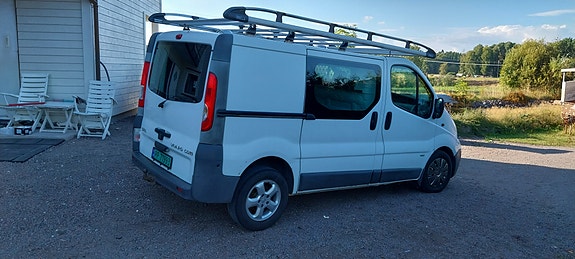 Opel Vivaro 3 of 7