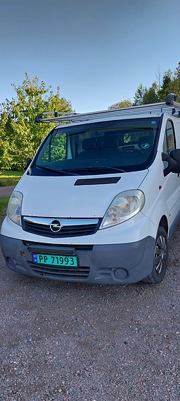 Opel Vivaro 4 of 7