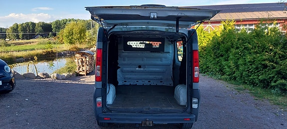 Opel Vivaro 5 of 7