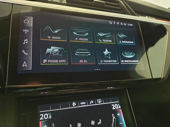 Audi e-tron 15 of 25