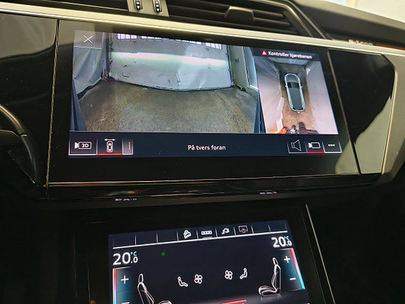 Audi e-tron 16 of 25
