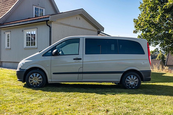 Mercedes-Benz Vito 113 2 of 20