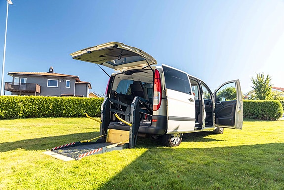 Mercedes-Benz Vito 113 11 of 20