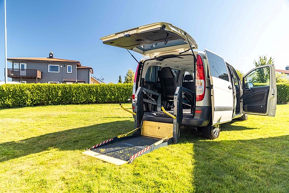 Mercedes-Benz Vito 113 12 of 20