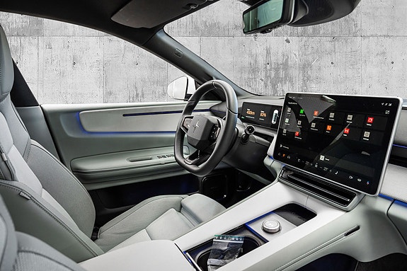 Polestar 4 24 of 26