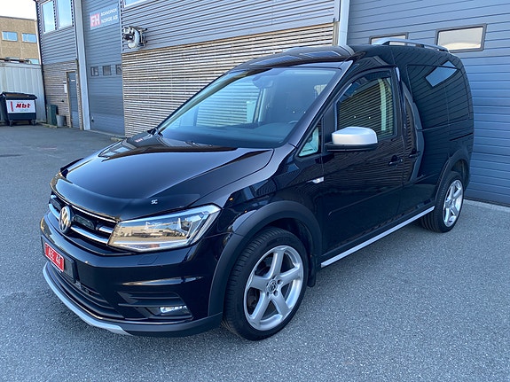 Volkswagen Caddy Alltrack 8 of 30