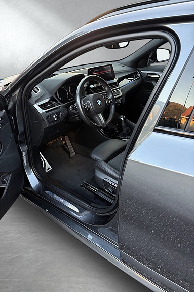 BMW X2 7 of 30
