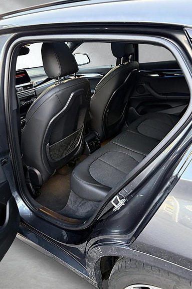 BMW X2 19 of 30