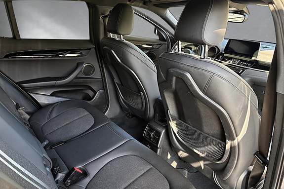 BMW X2 18 of 30
