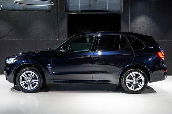 BMW X5 4 of 30