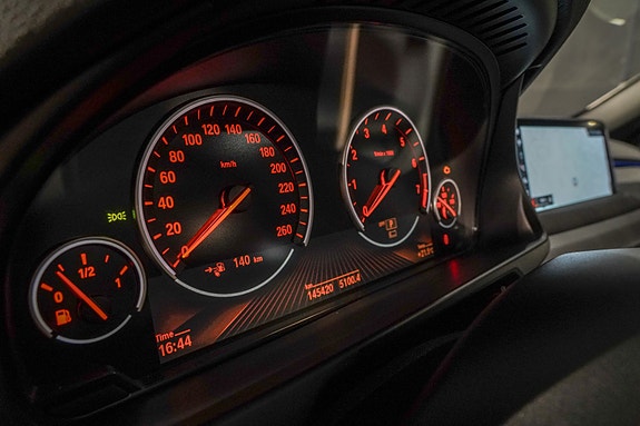 BMW X5 27 of 30