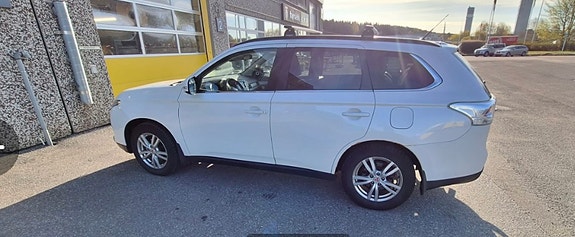 Mitsubishi Outlander 3 of 11
