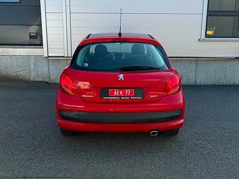 Peugeot 207 5 of 15