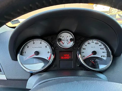 Peugeot 207 15 of 15