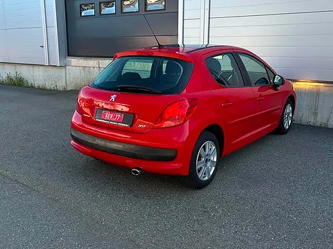 Peugeot 207 6 of 15