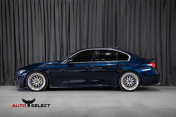BMW 335i 8 of 30