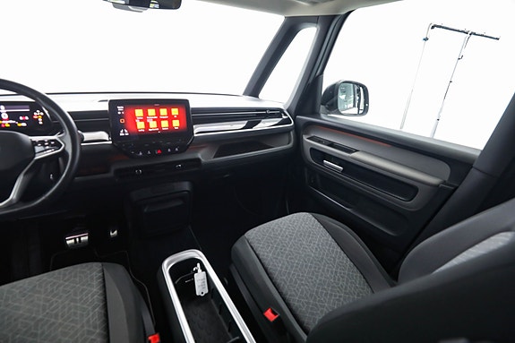 Volkswagen ID. Buzz 15 of 30