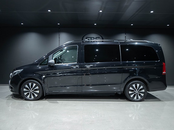 Mercedes-Benz Vito 2 of 18