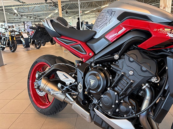 Triumph Street Triple 765 5 of 16