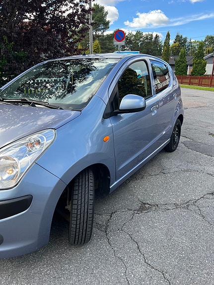 Nissan Pixo 9 of 30