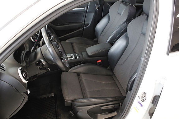 Audi A3 5 of 17