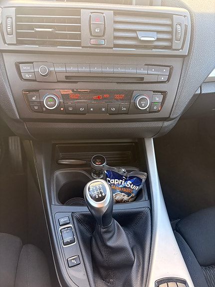 BMW 116i 9 of 17