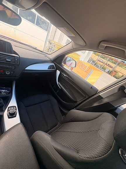 BMW 116i 10 of 17