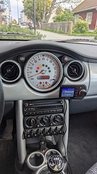 MINI Cooper 7 of 9