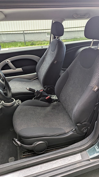 MINI Cooper 8 of 9