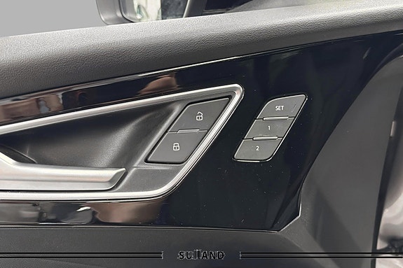 Audi Q4 e-tron 30 of 30