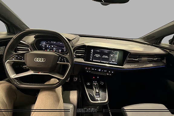 Audi Q4 e-tron 27 of 30