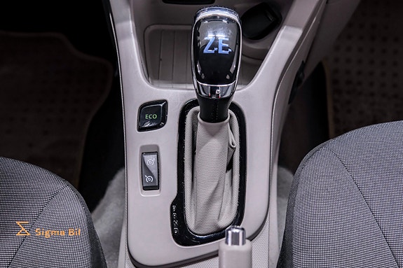 Renault Zoe 28 of 30
