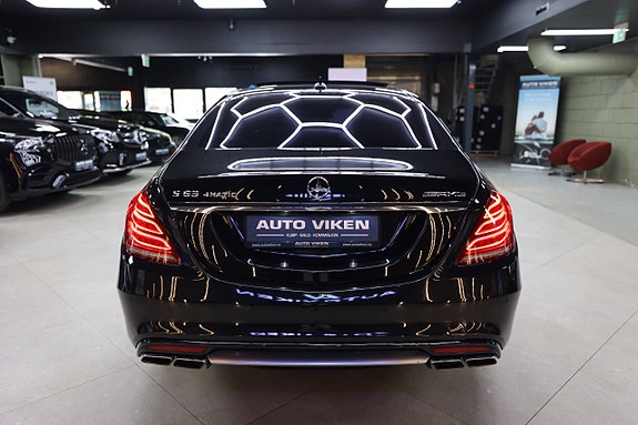 Mercedes-Benz S63 7 of 30