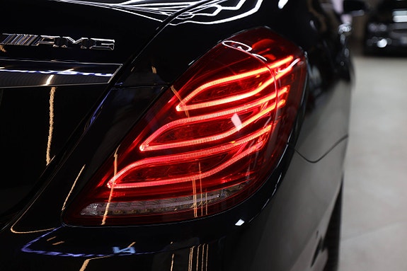 Mercedes-Benz S63 18 of 30