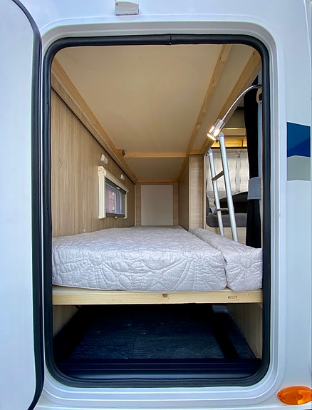 Caravelair Alba Style 426 Family | Gulvvarme | Dusjmulighet | Ny markise | Solcelleanlegg 30 of 30
